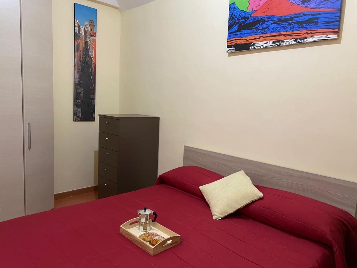 Home In Love: Vicoletto Dei Presepi Napels Buitenkant foto
